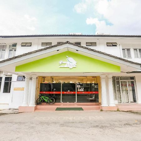 Oyo 89438 Green Mango Sri Cemerlang Kota Bharu Extérieur photo