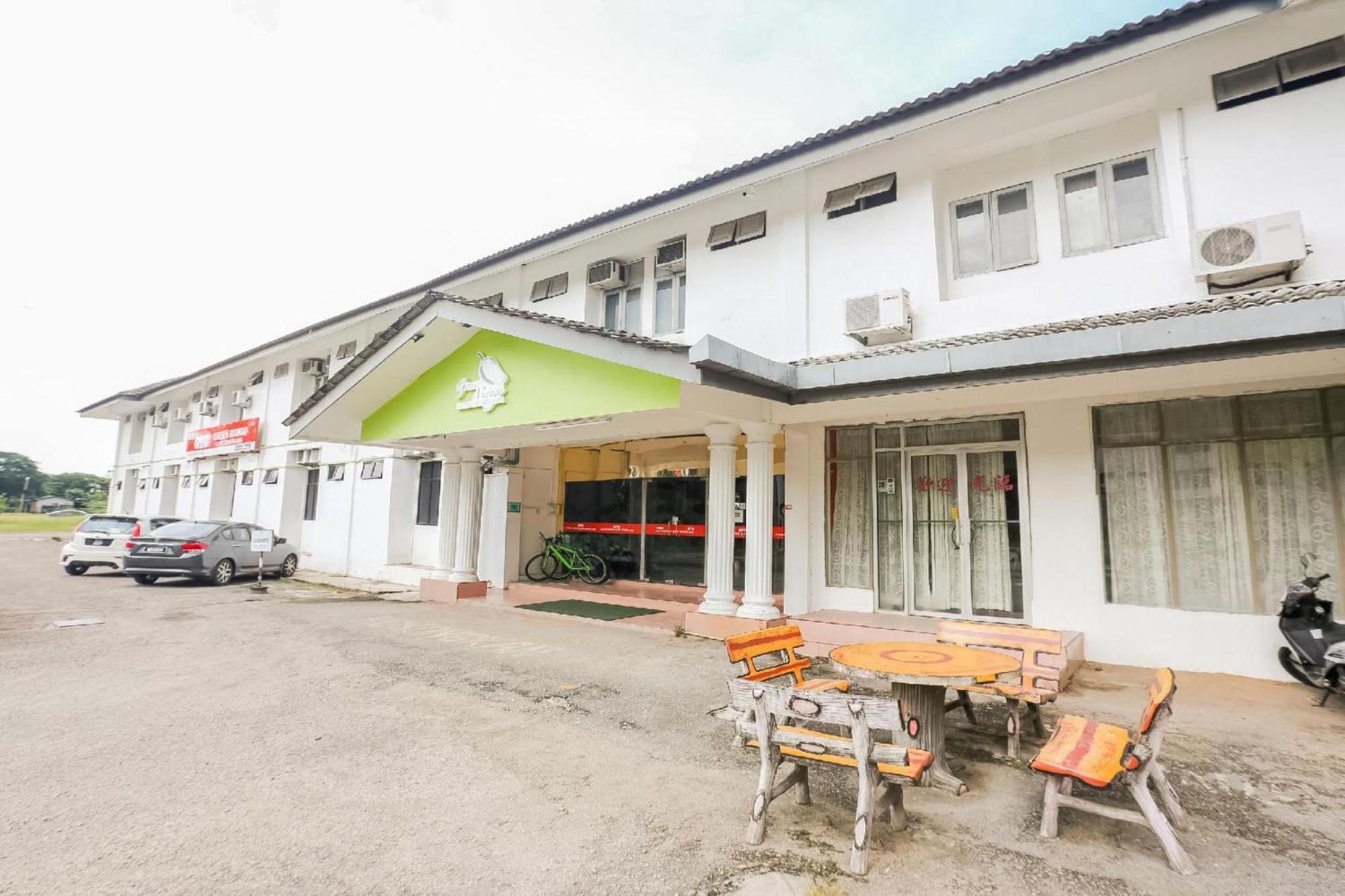 Oyo 89438 Green Mango Sri Cemerlang Kota Bharu Extérieur photo