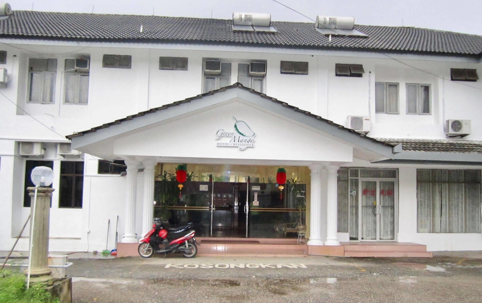 Oyo 89438 Green Mango Sri Cemerlang Kota Bharu Extérieur photo